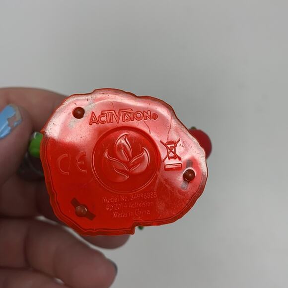 Skylanders Dark Food Fight Life Element Figure - Picture 5 of 5